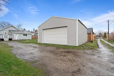 Exterior - 2317 E 6th Ave, Spokane, WA 99202 photo 8 of 8