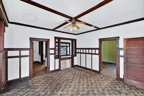 Living - 953 E Ninth Ave, Spokane, WA 99202 photo 7 of 7