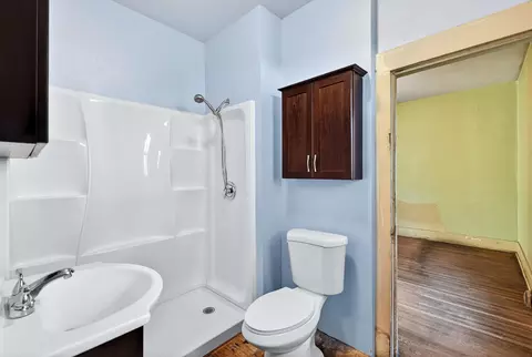 Bath - 953 E Ninth Ave, Spokane, WA 99202 photo 1 of 3