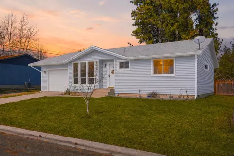 1045 Evergreen Dr, Medical Lake, WA 99022