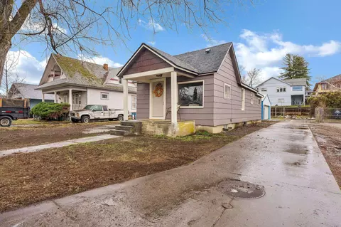 3707 E Bridgeport Ave, Spokane, WA 99217