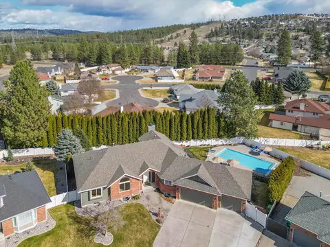 6202 W Skagit Ct, Spokane, WA 99208