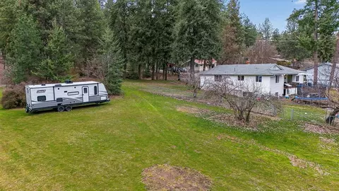 Exterior - 4301 E 16th Ave, Spokane, WA 99223 photo 9 of 13