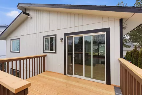 Exterior - 4020 E 34th Ave, Spokane, WA 99223 photo 4 of 8