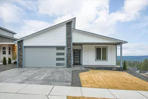 4223 W Bush Dr, Spokane, WA 99208