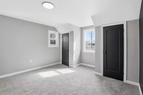 Bedroom - 12609 E Main Ave, Spokane Valley, WA 99216 photo 5 of 9