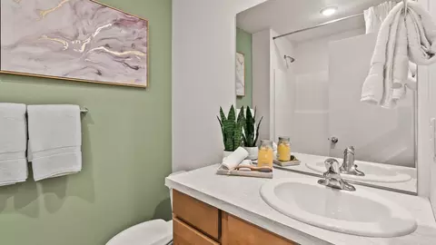 Bath - 5268 E Mckinnon Ln, Spokane, WA 99217 photo 2 of 2