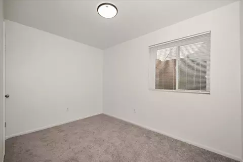 Bedroom - 2907 E Jackson Ave, Spokane, WA 99207 photo 5 of 5