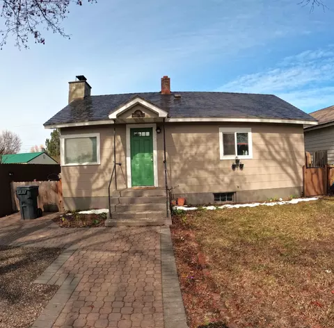 808 W Clay Ave, Chewelah, WA 99109