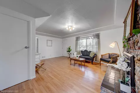 Living - 2203 E Marshall Ave, Spokane, WA 99207 photo 4 of 4