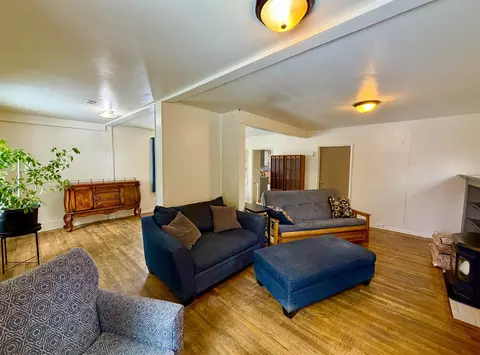 Living - 804 E 38th Ave, Spokane, WA 99203 photo 1 of 5