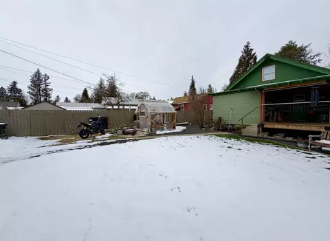 Exterior - 804 E 38th Ave, Spokane, WA 99203 photo 21 of 21
