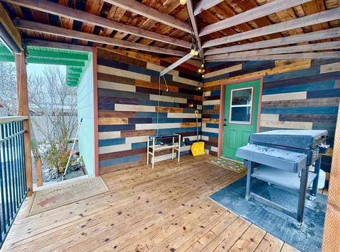 Exterior - 804 E 38th Ave, Spokane, WA 99203 photo 13 of 21