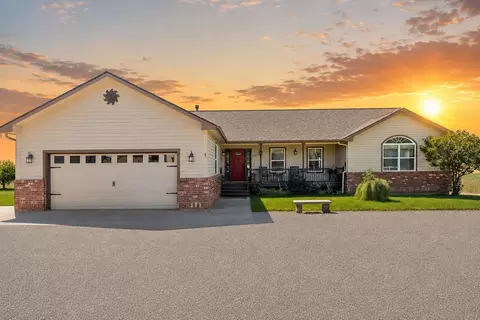 8715 W Antler Rd, Deer Park, WA 99006