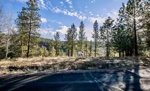 2410 E Hangman Creek Ln, Spokane, WA 99004