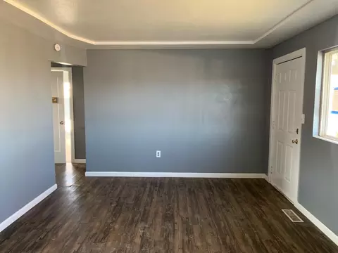 Living - 3832 E Central Ave, Spokane, WA 99217 photo 1 of 2