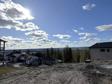4239 W Bush Dr, Spokane, WA 99208