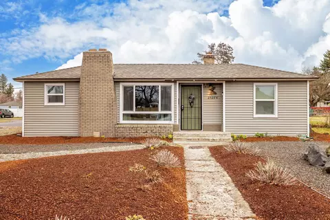 2728 W Sanson Ave, Spokane, WA 99205