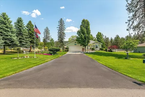 16324 N Cimmeron Ct, Nine Mile Falls, WA 99026