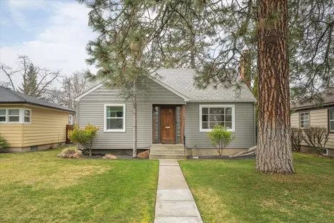 5517 N Lincoln St, Spokane, WA 99205