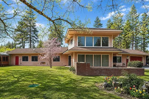 15709 S Cheney Spokane Rd, Cheney, WA 99004