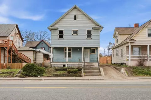 907 W Maxwell Ave, Spokane, WA 99201