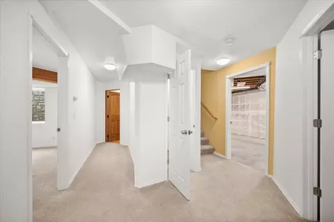 Entry Way - 7303 E Bigelow Gulch Rd, Spokane, WA 99217 photo 5 of 5
