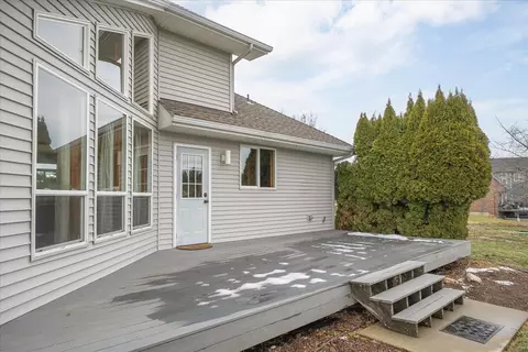 Exterior - 7303 E Bigelow Gulch Rd, Spokane, WA 99217 photo 3 of 4