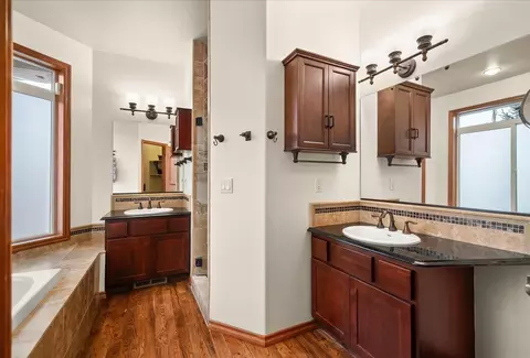 Bath - 7303 E Bigelow Gulch Rd, Spokane, WA 99217 photo 3 of 5