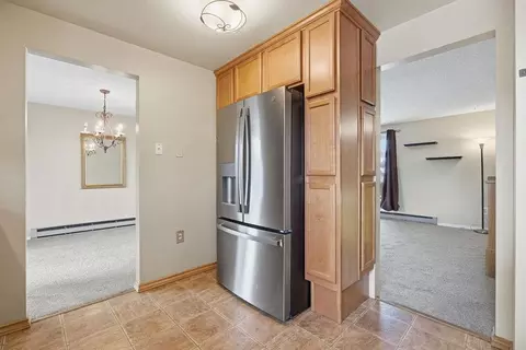 Kitchen - 11516 E 37th Ave, Spokane Valley, WA 99206 photo 4 of 4