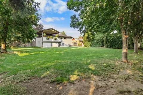 Exterior - 11516 E 37th Ave, Spokane Valley, WA 99206 photo 9 of 11