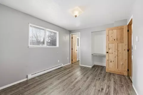 Bedroom - 11516 E 37th Ave, Spokane Valley, WA 99206 photo 5 of 6