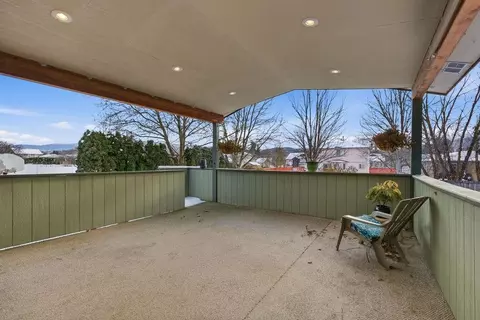 Exterior - 11516 E 37th Ave, Spokane Valley, WA 99206 photo 6 of 11