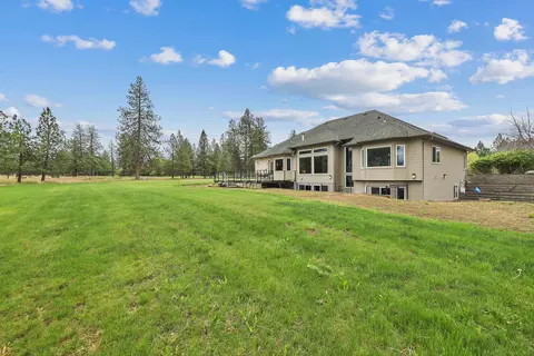 Exterior - 6919 E Spangle-waverly Rd, Spangle, WA 99031 photo 4 of 5