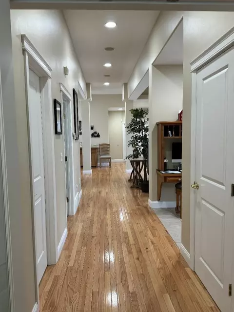 Entry Way - 6919 E Spangle-waverly Rd, Spangle, WA 99031 photo 5 of 6