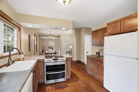 Kitchen - 1314 E 17th Ave, Spokane, WA 99203 photo 3 of 3
