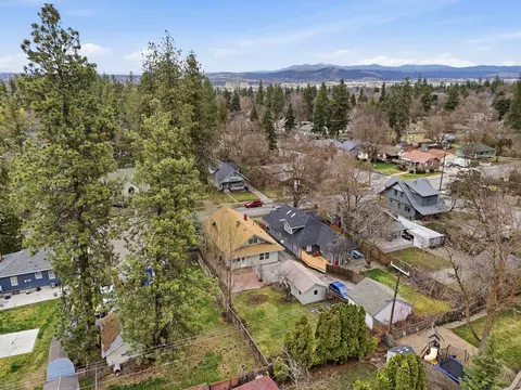 View/Area - 1314 E 17th Ave, Spokane, WA 99203 photo 2 of 4