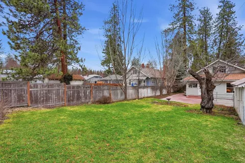 Exterior - 1314 E 17th Ave, Spokane, WA 99203 photo 8 of 11