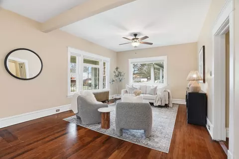 Living - 1314 E 17th Ave, Spokane, WA 99203 photo 2 of 2