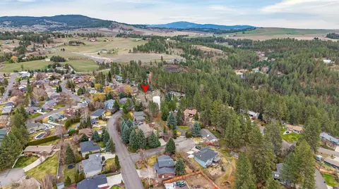 View/Area - 2707 E Player Dr, Spokane, WA 99223 photo 3 of 7