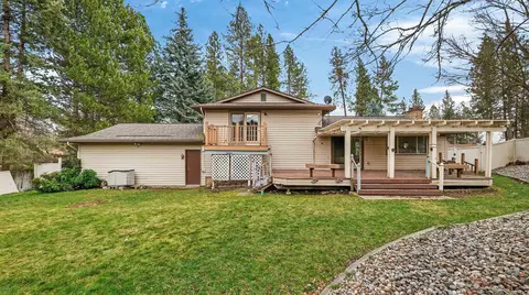 Exterior - 2707 E Player Dr, Spokane, WA 99223 photo 4 of 7