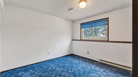 Bedroom - 2707 E Player Dr, Spokane, WA 99223 photo 3 of 3