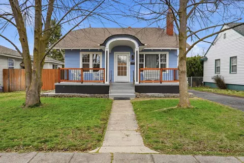 2124 W Jackson Ave, Spokane, WA 99205