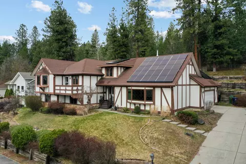 10048 N Seminole Dr, Spokane, WA 99208