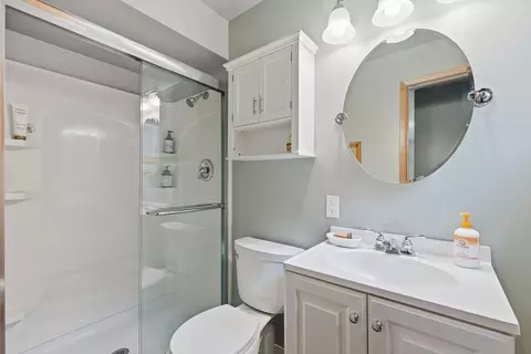 Bath - 1704 E 35th Ave, Spokane, WA 99203 photo 5 of 5