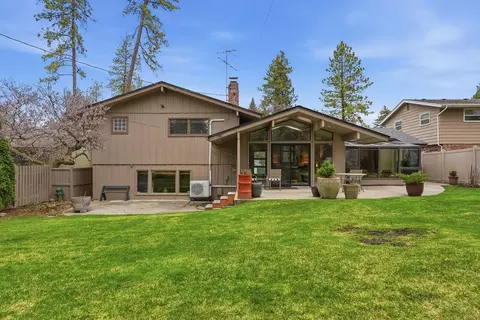 Exterior - 1704 E 35th Ave, Spokane, WA 99203 photo 6 of 6