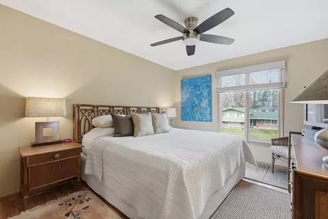 Bedroom - 1704 E 35th Ave, Spokane, WA 99203 photo 4 of 5