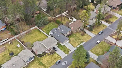 View/Area - 1704 E 35th Ave, Spokane, WA 99203 photo 2 of 6