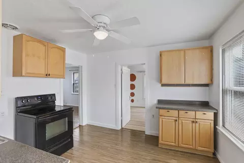 Entry Way - 1324 E Broad Ave, Spokane, WA 99207 photo 1 of 1