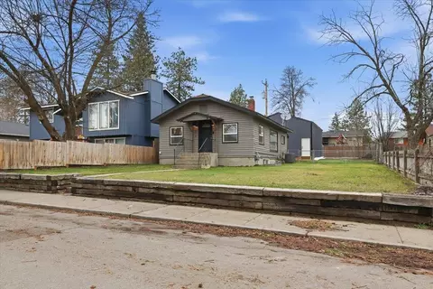 Exterior - 3219 E 36th Ave, Spokane, WA 99223 photo 2 of 3
